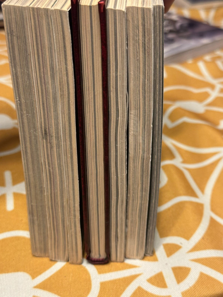 Sandman TPB 7 book Lot - Signed (6 books signed)